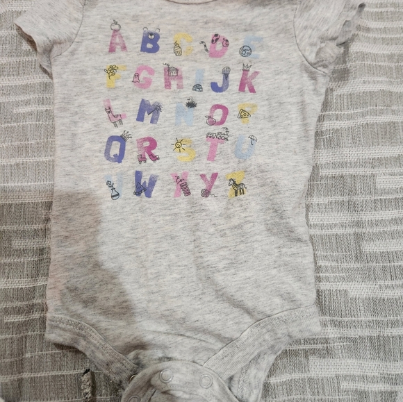 Baby clothing - Picture 15 of 16